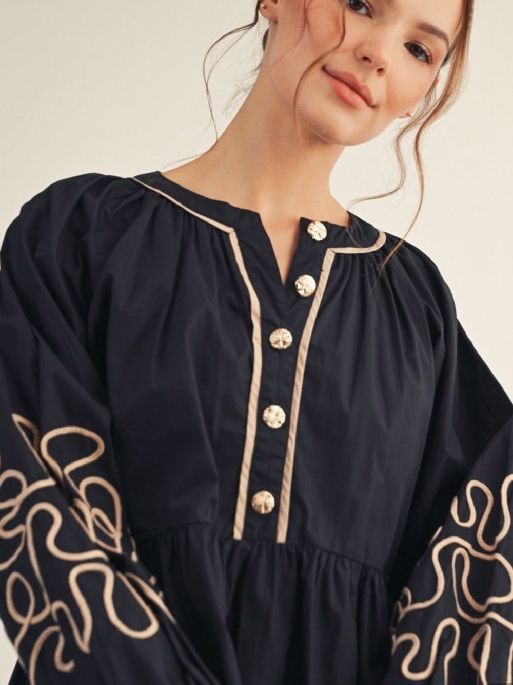 Jodifl Peplum Embroidered Sleeve Blouse in Black NWT Size Large